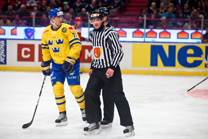 2011-02-12 Sverige - Ryssland i LG Hockey Games